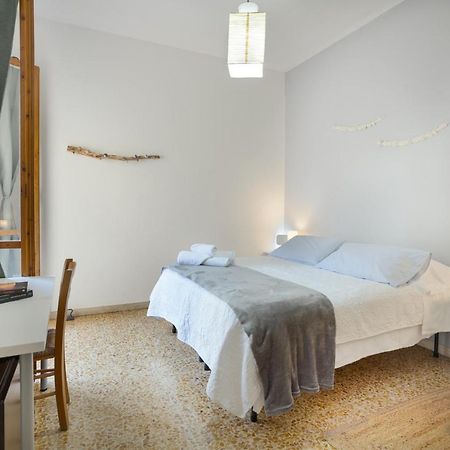 Room San Frediano Firenze Kültér fotó
